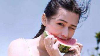 女生回复别吃瓜了,远离是非，别再吃瓜了