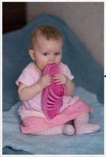 #(滑稽宝宝_吃瓜),萌态十足引网友爆笑