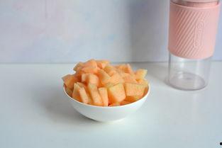 吃青提哈密瓜,青提与哈密瓜的甜蜜邂逅