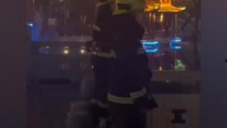 吃瓜群众蹦迪视频